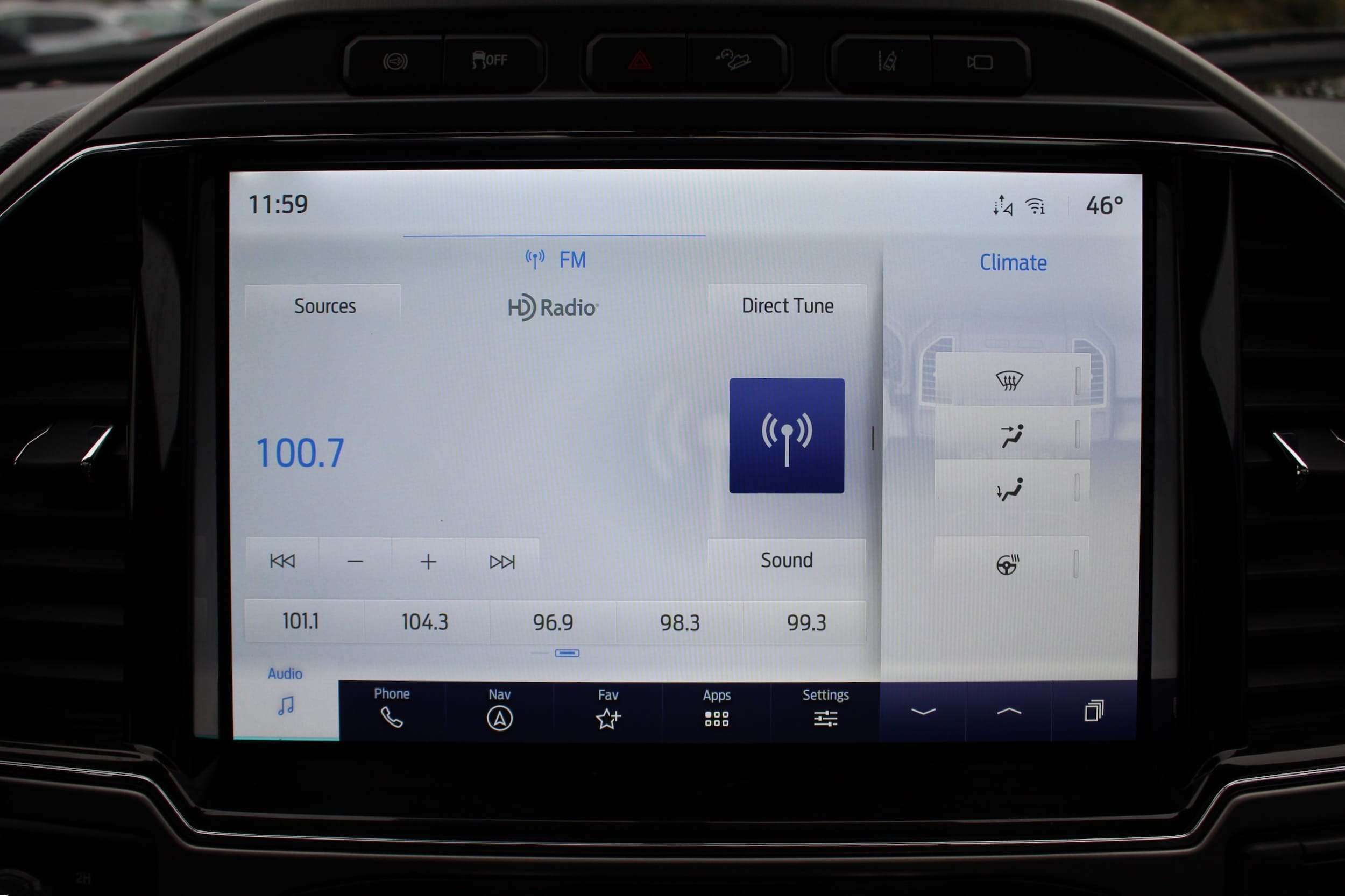 2022 Ford F-350 Super Duty Platinum - Photo 32