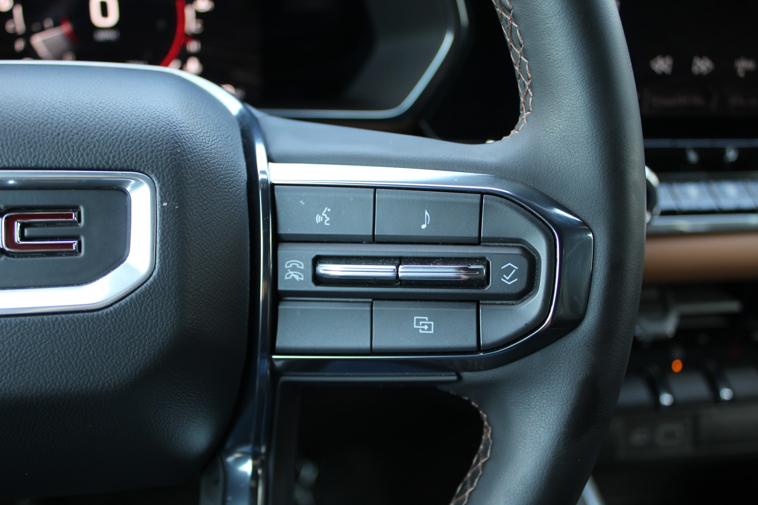 2023 GMC Canyon AT4 - Photo 30