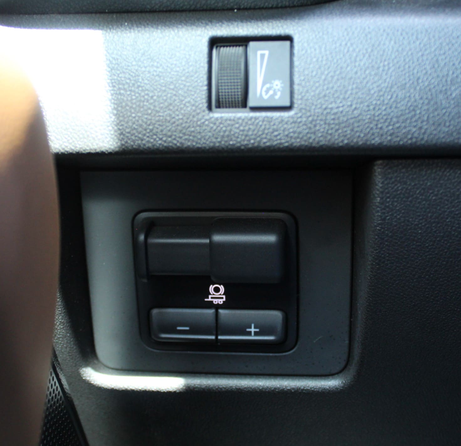 2023 GMC Canyon AT4 - Photo 34
