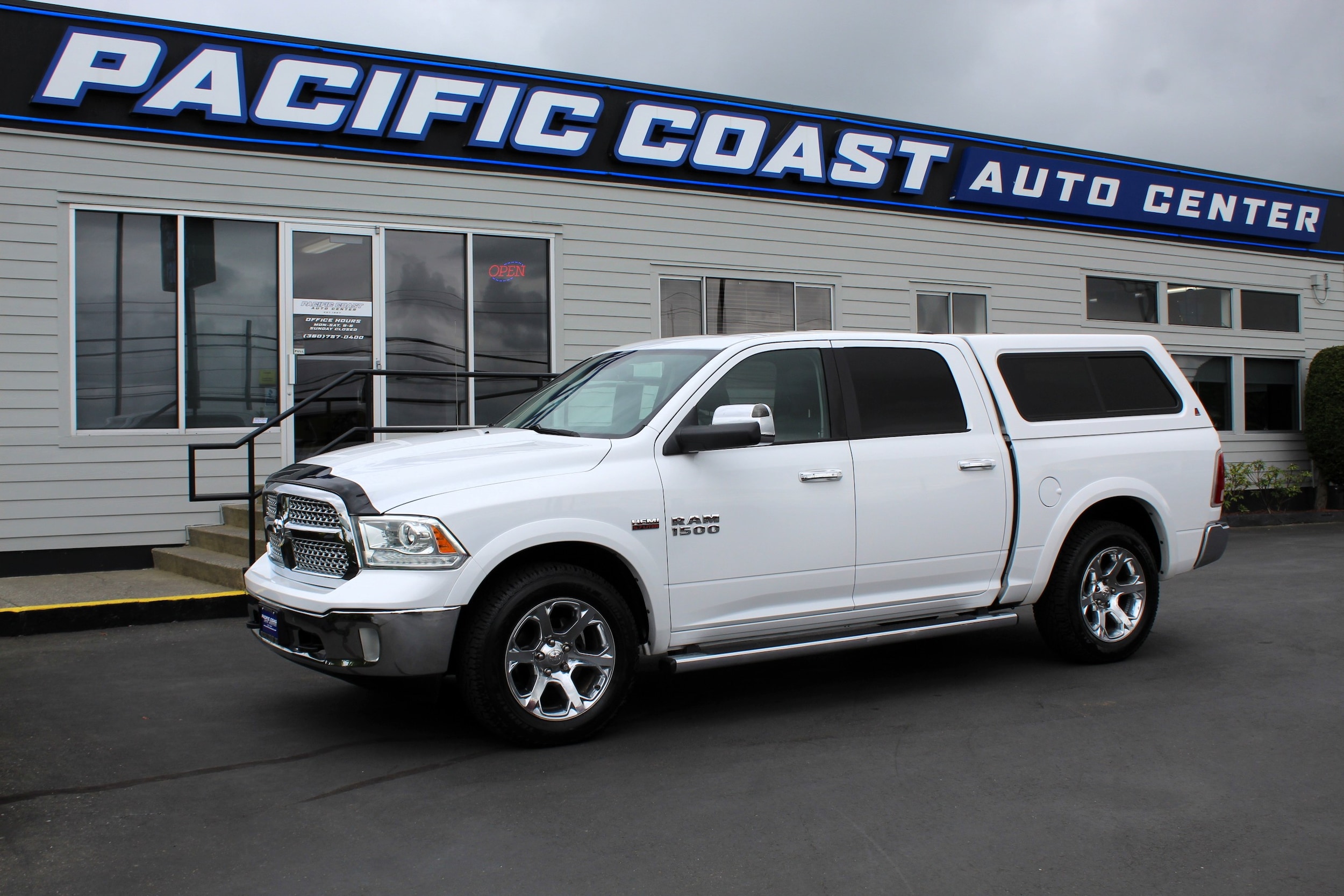 2013 RAM 1500 Laramie 4x4 Crew Cab's photo