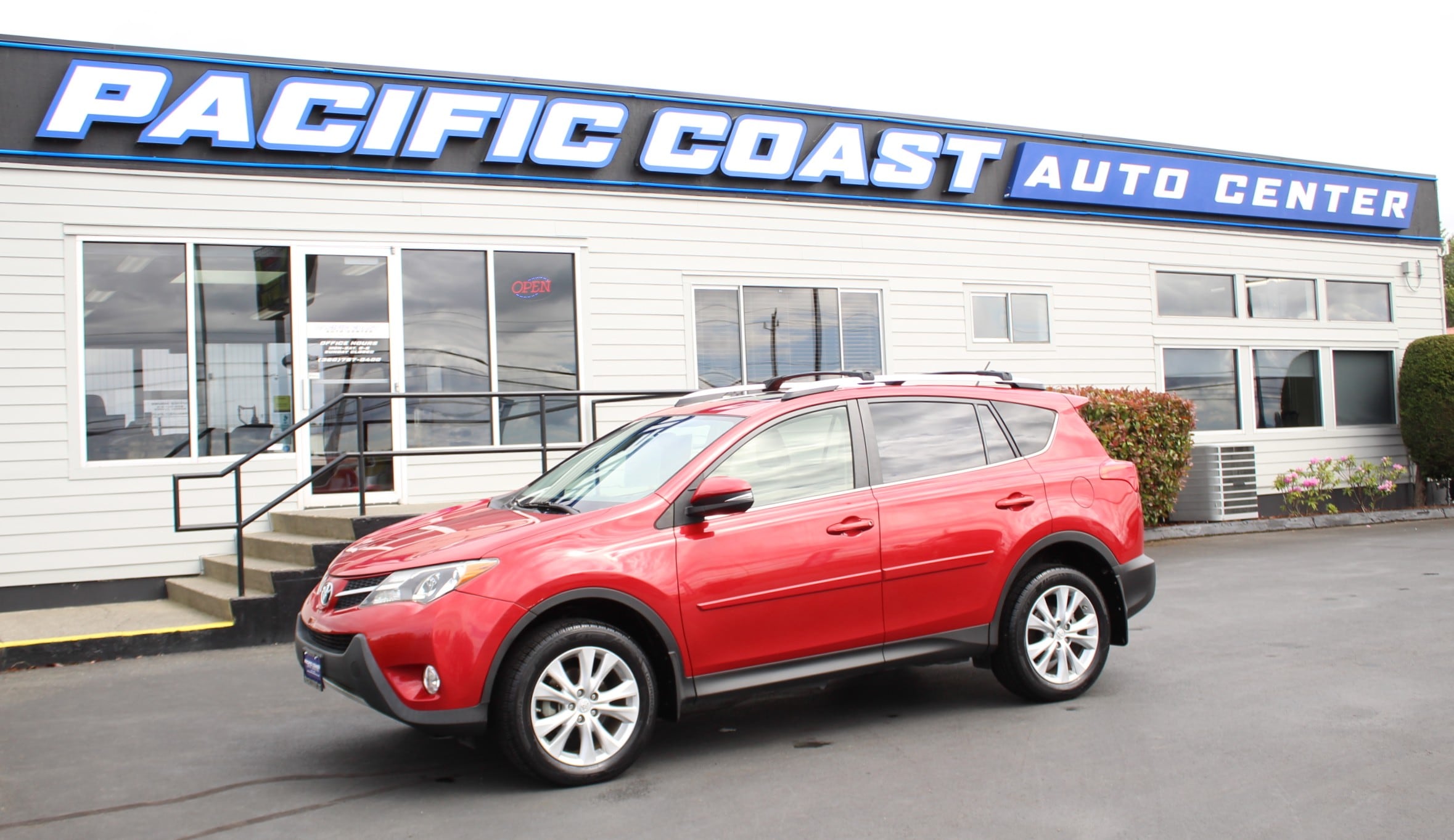 2013 Toyota RAV4 Limited AWD's photo