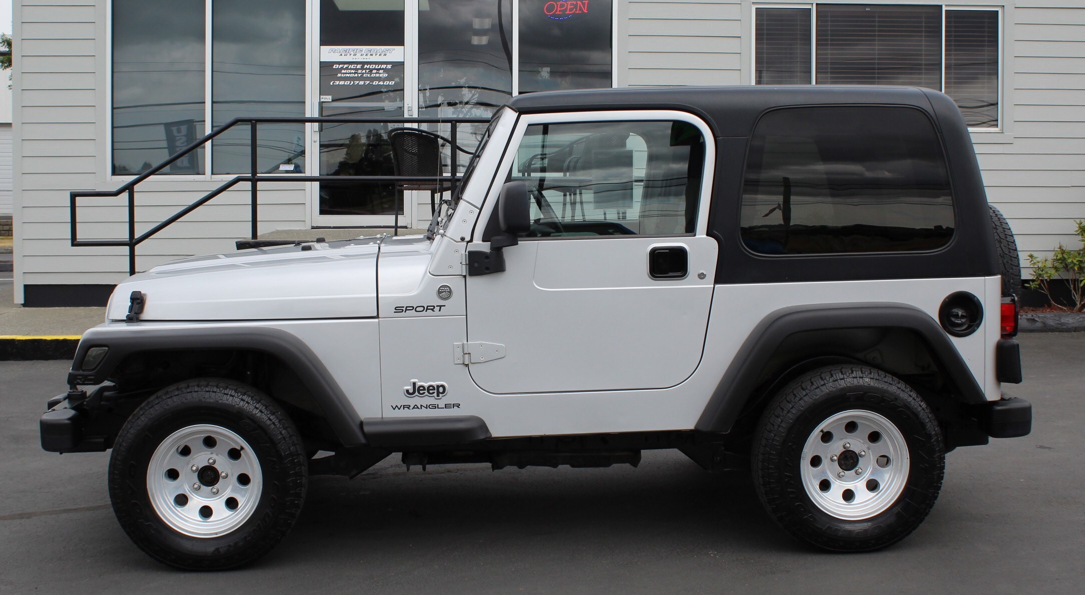 2006 Jeep Wrangler Sport photo 3