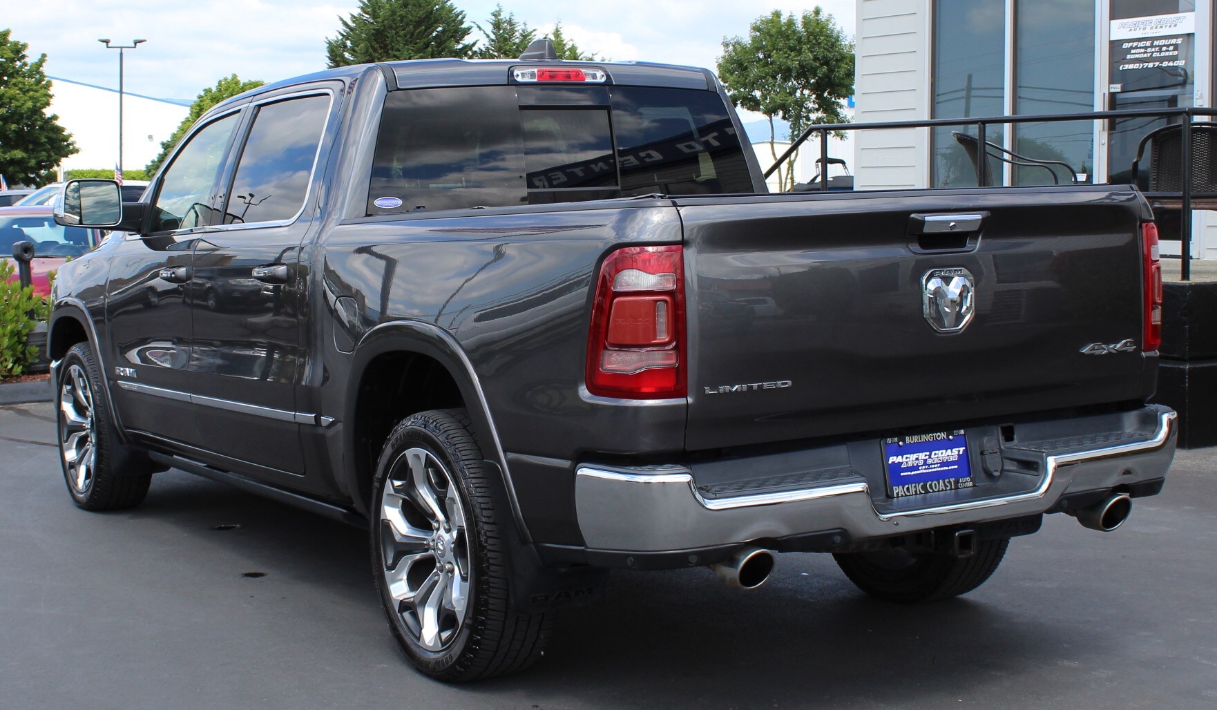 2019 Ram 1500 Limited photo 3