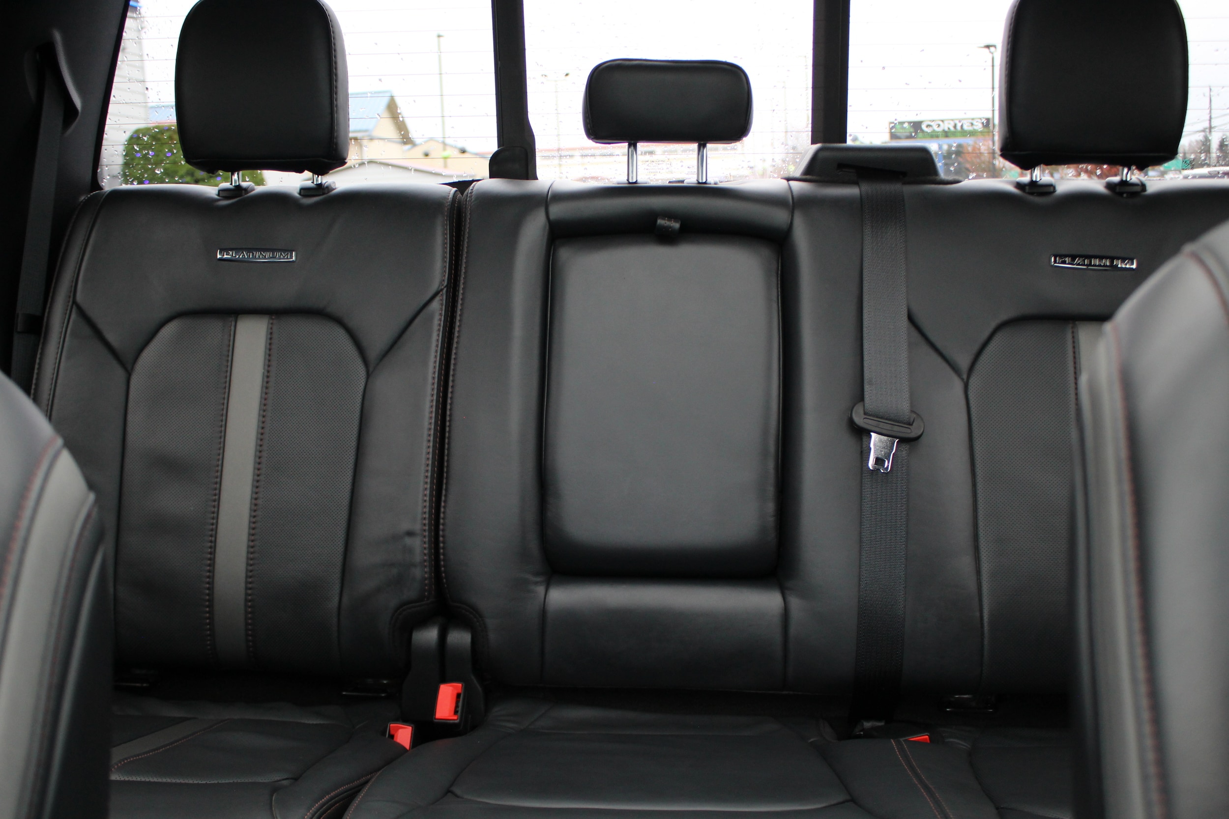2022 Ford F-350 Super Duty Platinum - Photo 42