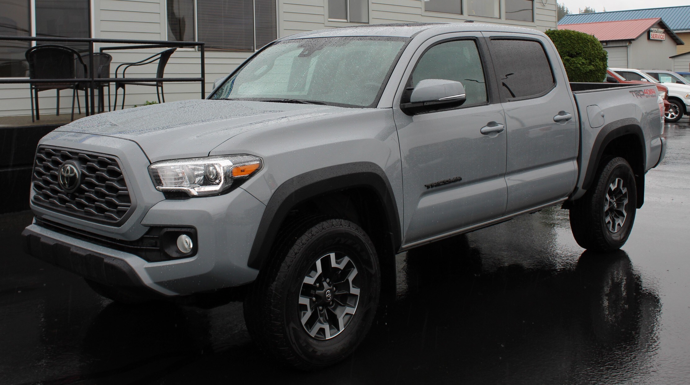 2020 Toyota Tacoma TRD Double Cab photo 2