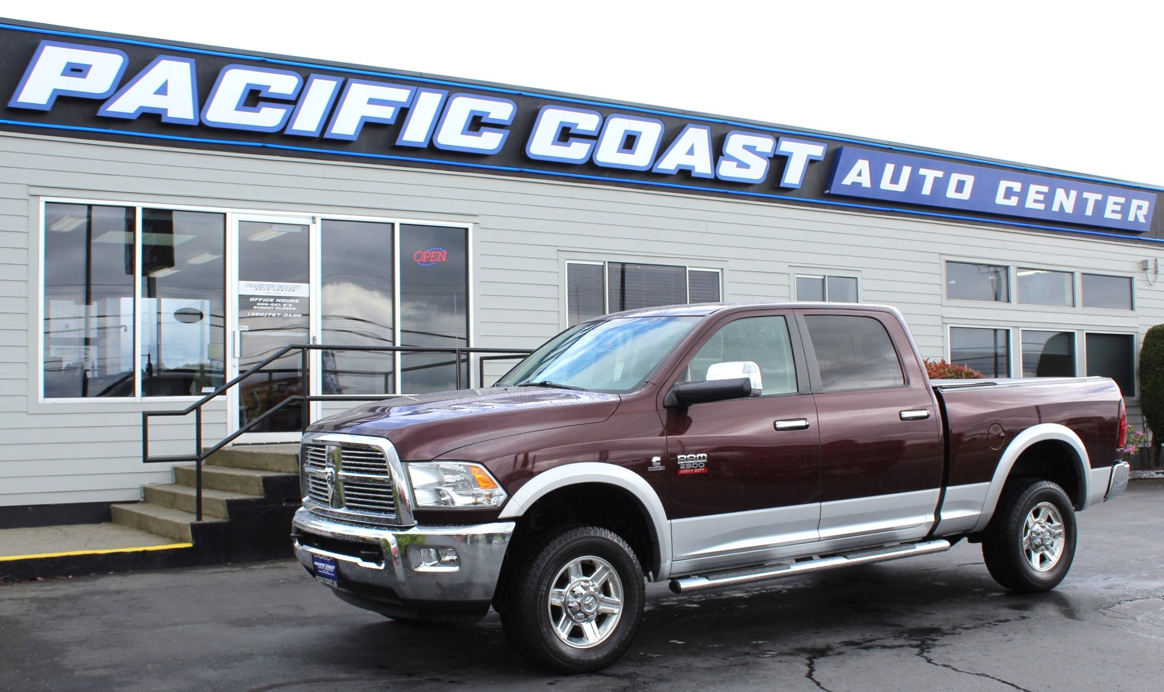 2012 RAM 2500 Laramie 4X4 Crew Cab SWB's photo