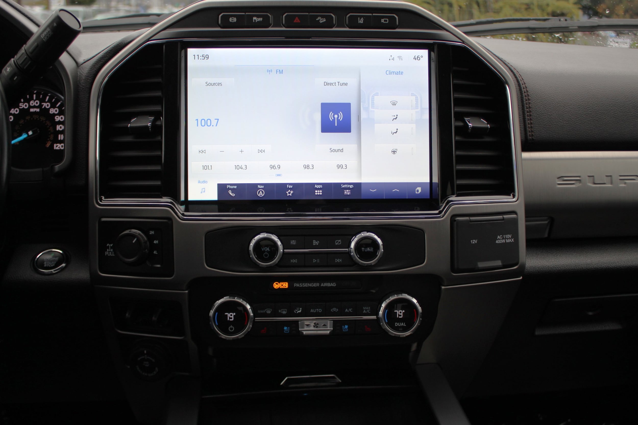 2022 Ford F-350 Super Duty Platinum - Photo 31