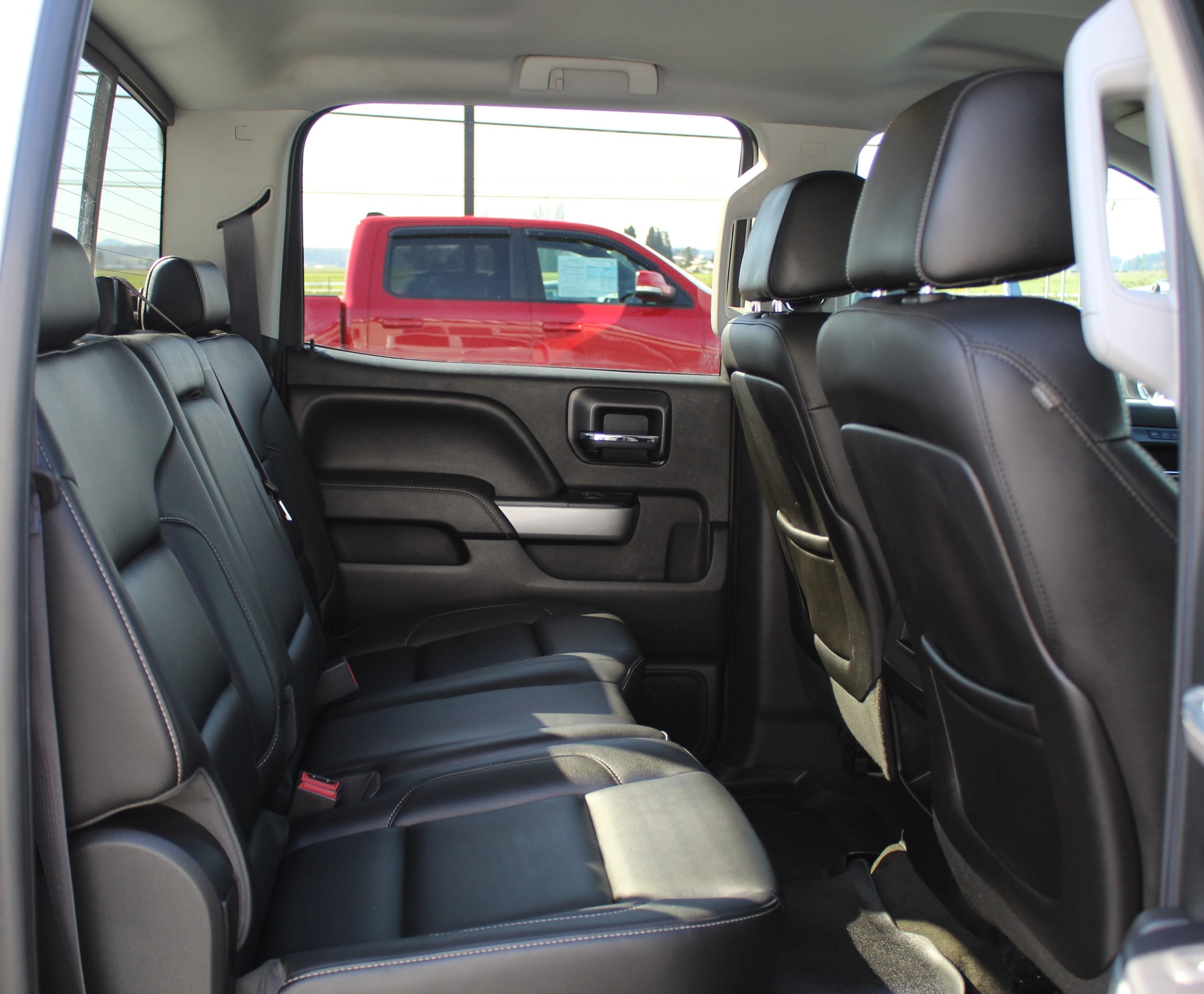 2015 Chevrolet Silverado 1500 LTZ - Photo 21