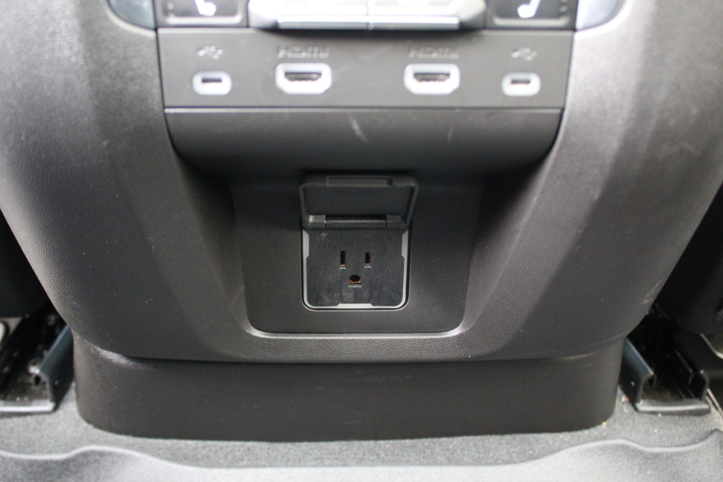 2021 GMC Yukon AT4 - Photo 49
