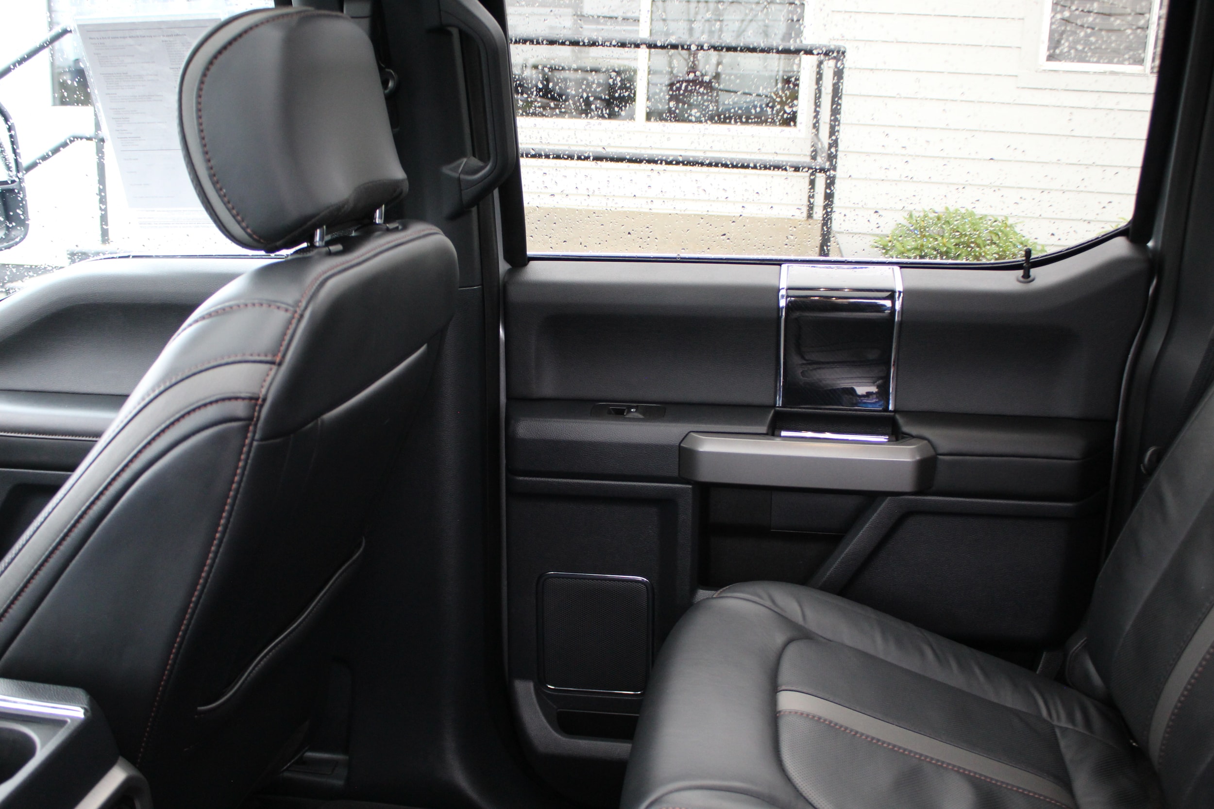 2022 Ford F-350 Super Duty Platinum - Photo 46