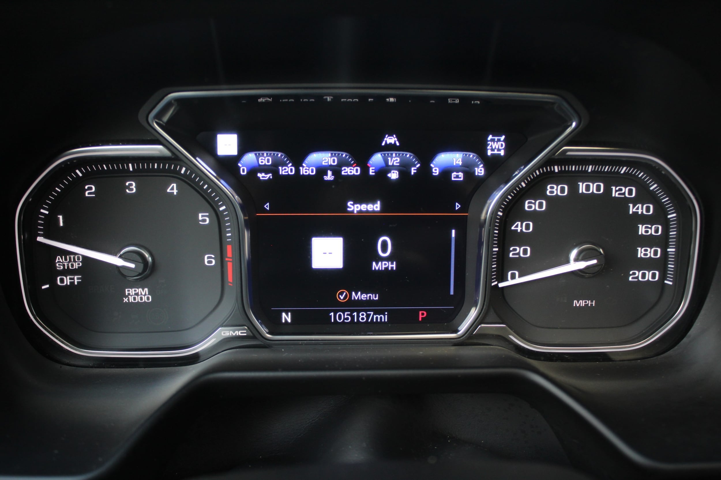 2021 GMC Yukon AT4 - Photo 28
