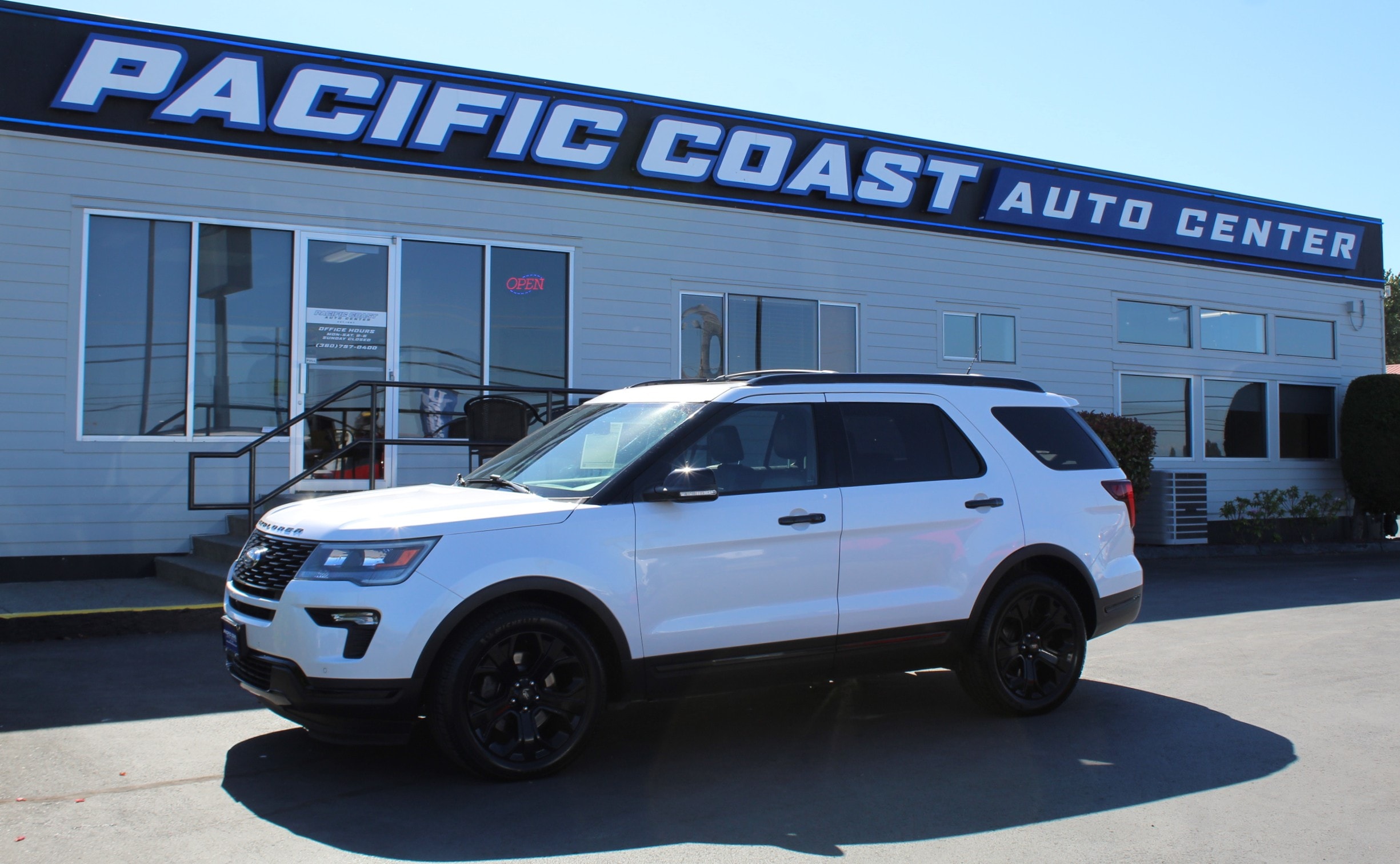 2019 Ford Explorer Sport 4WD's photo