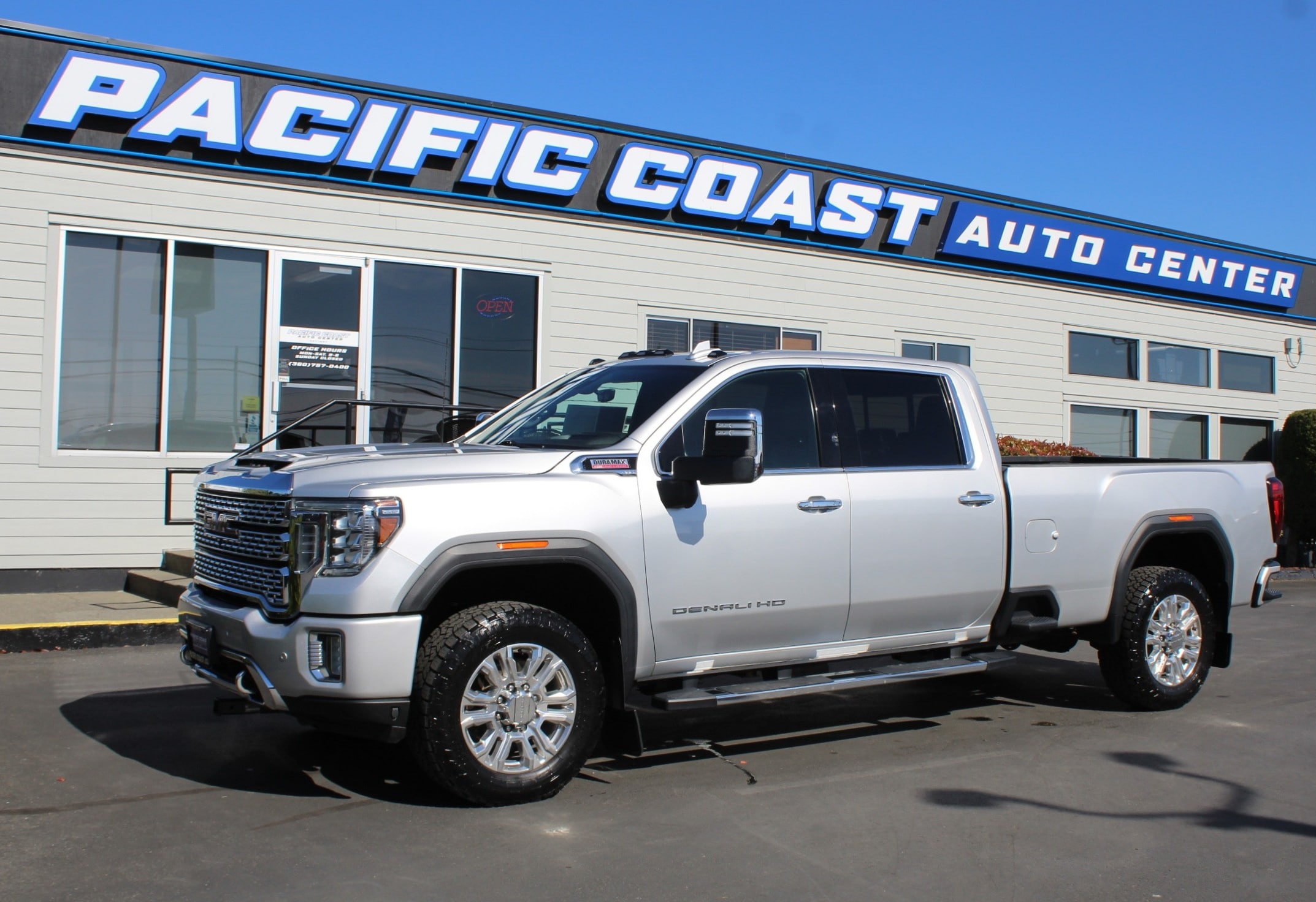 2020 GMC Sierra Denali 4WD Crew Cab Standard Box SRW's photo