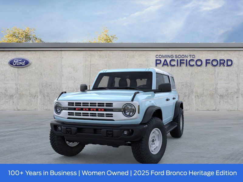 2025 Ford Bronco Heritage First Edition photo 2