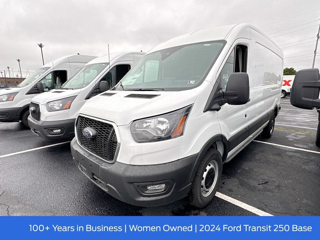 2024 Ford Transit photo 3