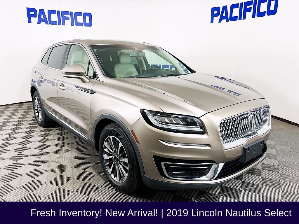 2019 Lincoln Nautilus Select AWD's photo