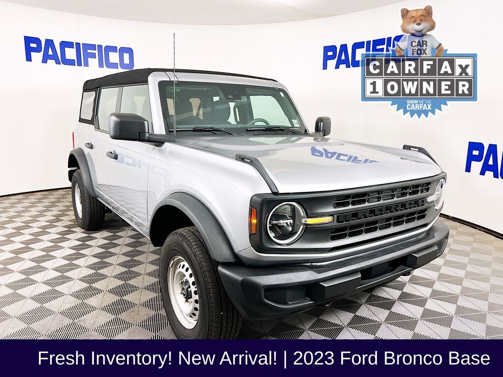 Used 2023 Ford Bronco Base SUV
