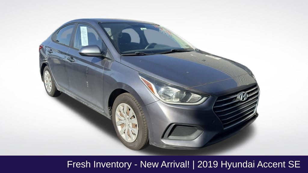 2019 Hyundai Accent SE 4-Door 6-Speed Automatic's photo