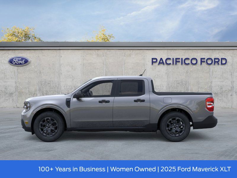 2025 Ford Maverick XLT photo 3