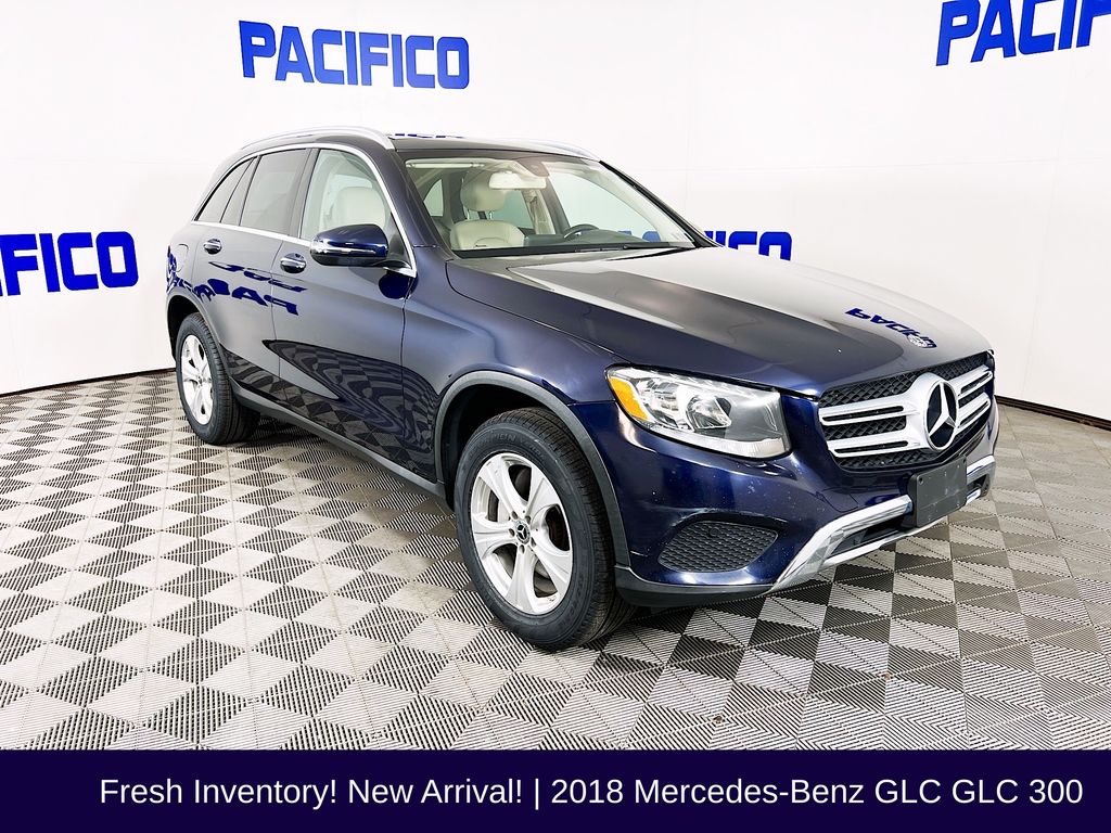 2018 Mercedes-Benz GLC GLC300 4MATIC's photo