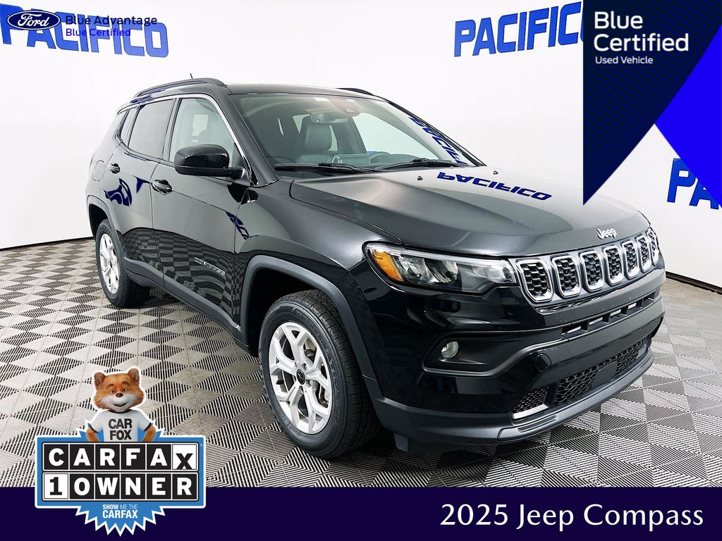 2025 Jeep Compass Latitude 4X4's photo