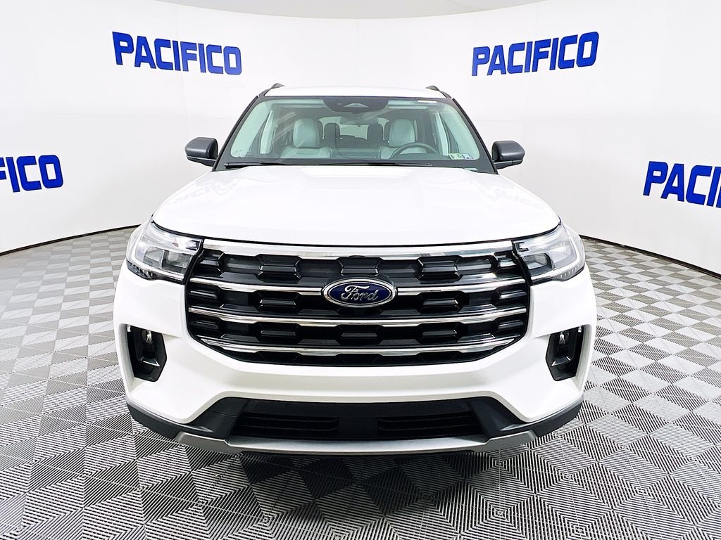 Used 2025 Ford Explorer Active SUV