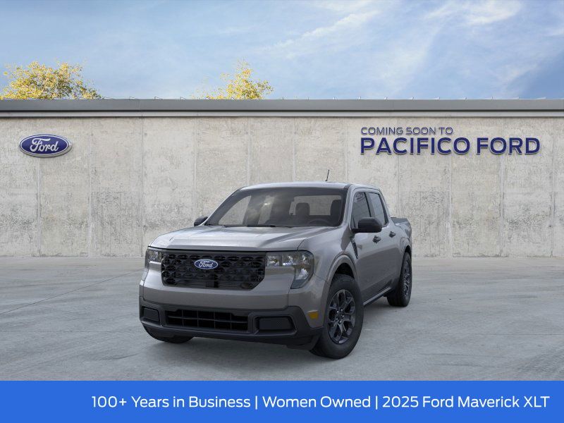 2025 Ford Maverick XLT photo 2