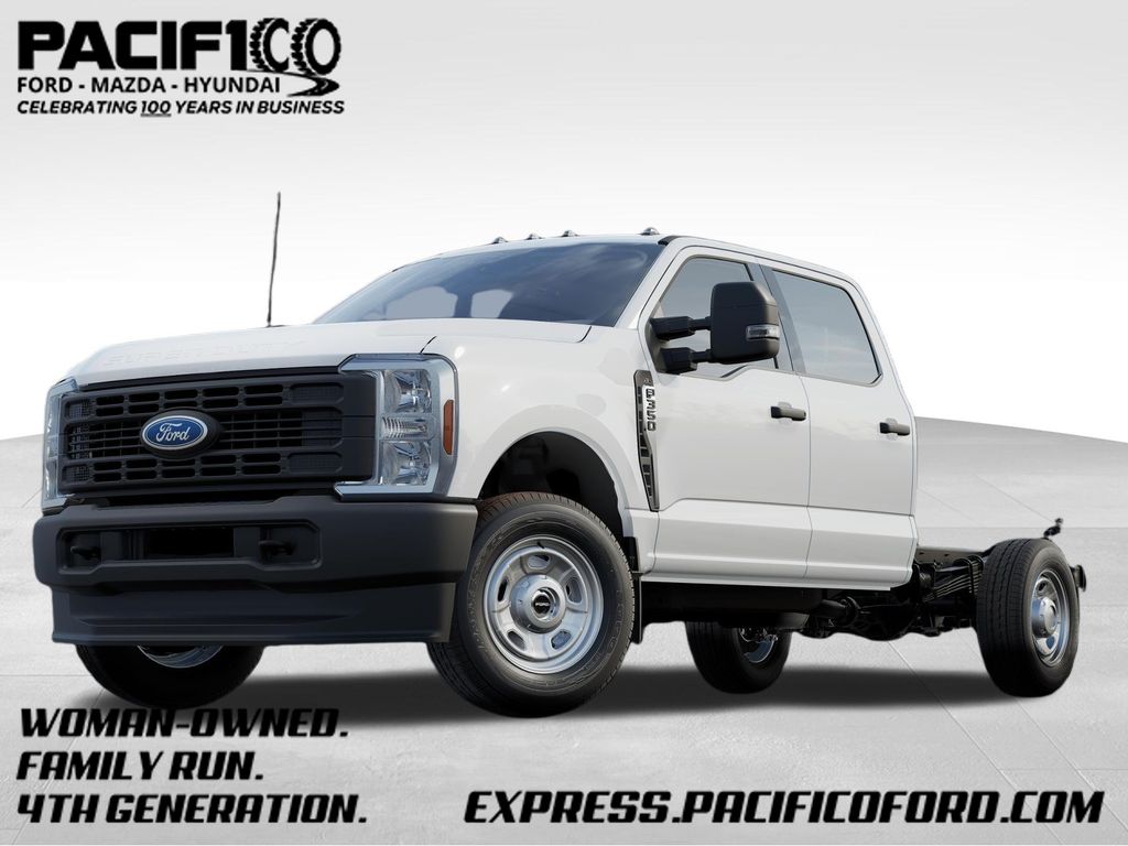 2024 Ford F-350 Super Duty Chassis Cab