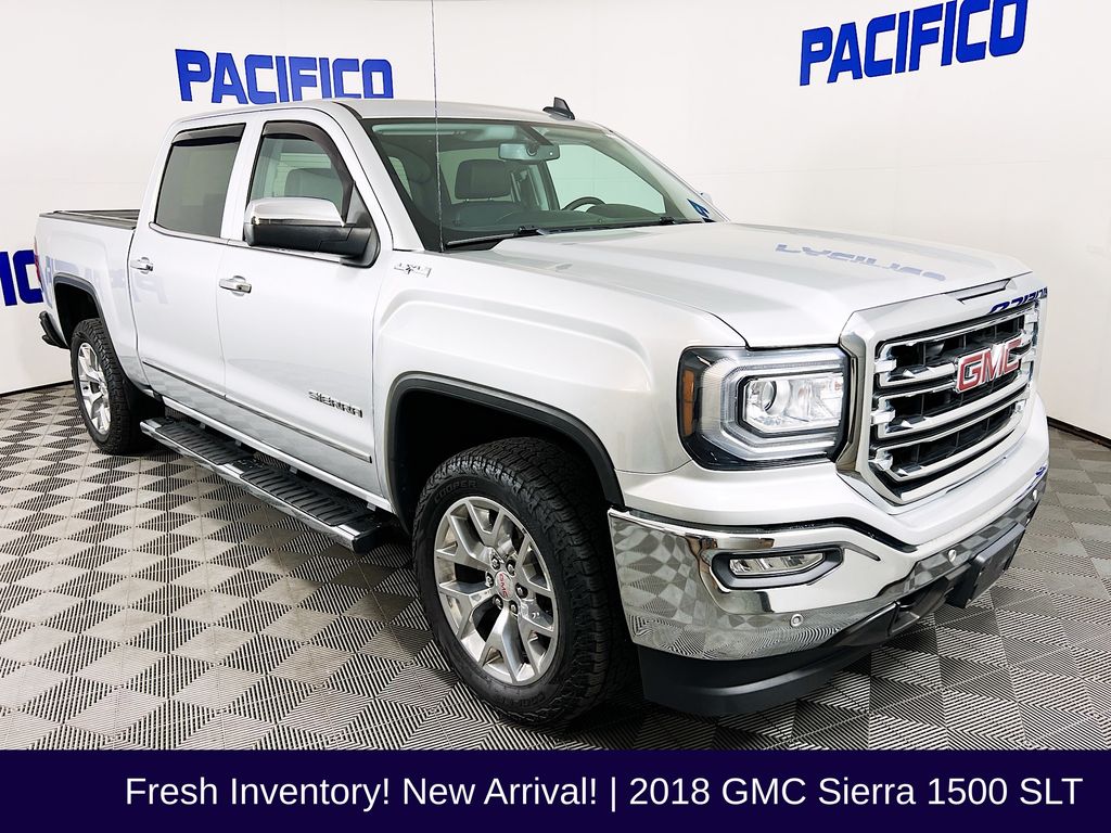 2018 GMC Sierra 4WD Crew Cab Short Box SLT's photo