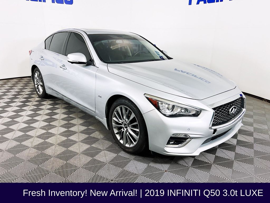 2019 INFINITI Q50 3.0t LUXE AWD's photo