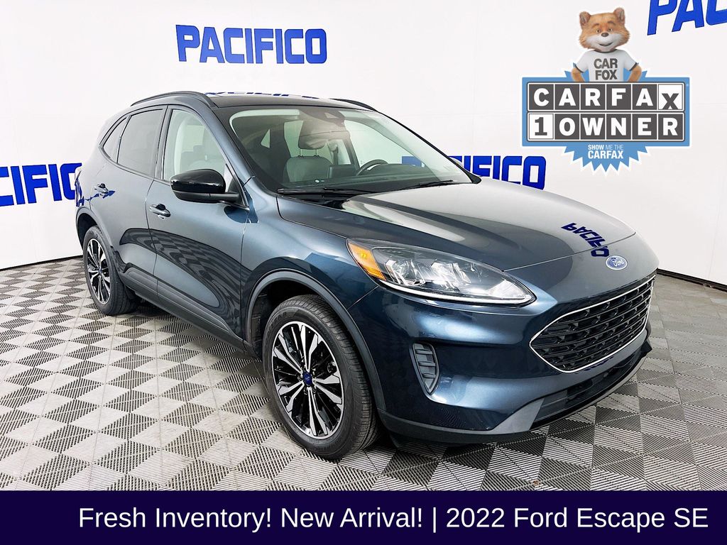 2022 Ford Escape SE AWD's photo