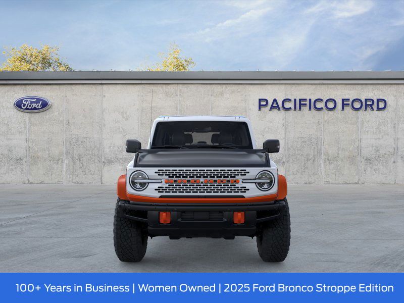 2025 Ford Bronco 2-Door Stroppe - Photo 7