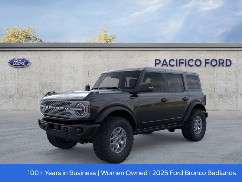 2025 Ford Bronco 4-Door Badlands's photo