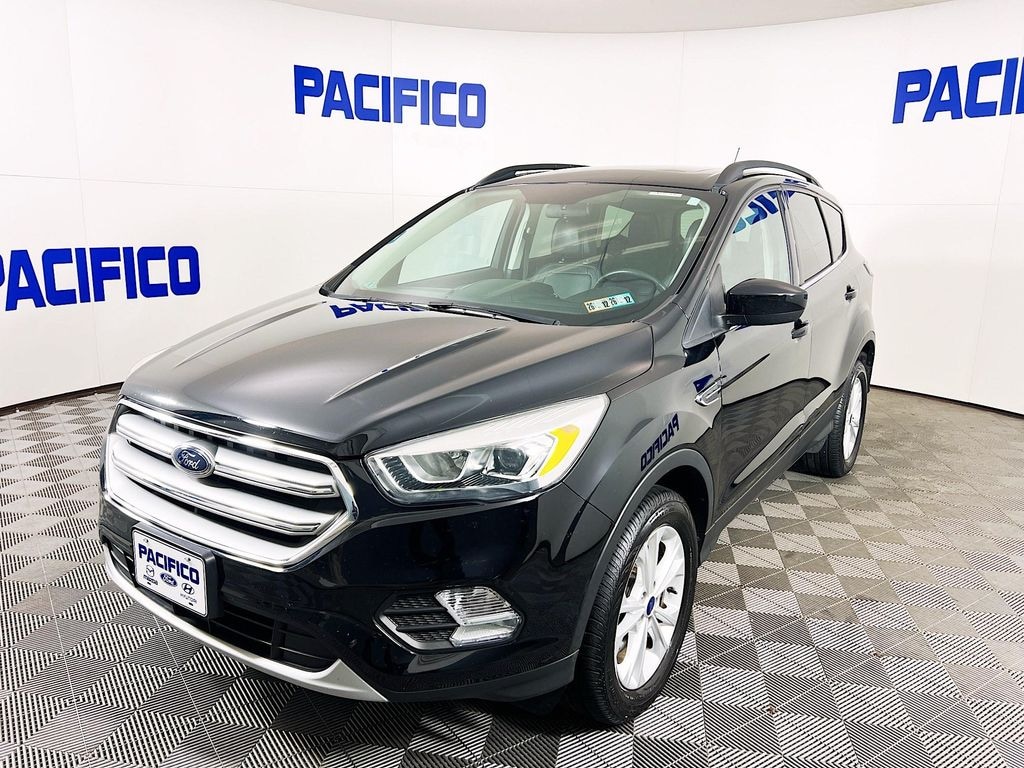 Certified 2017 Ford Escape SE SUV