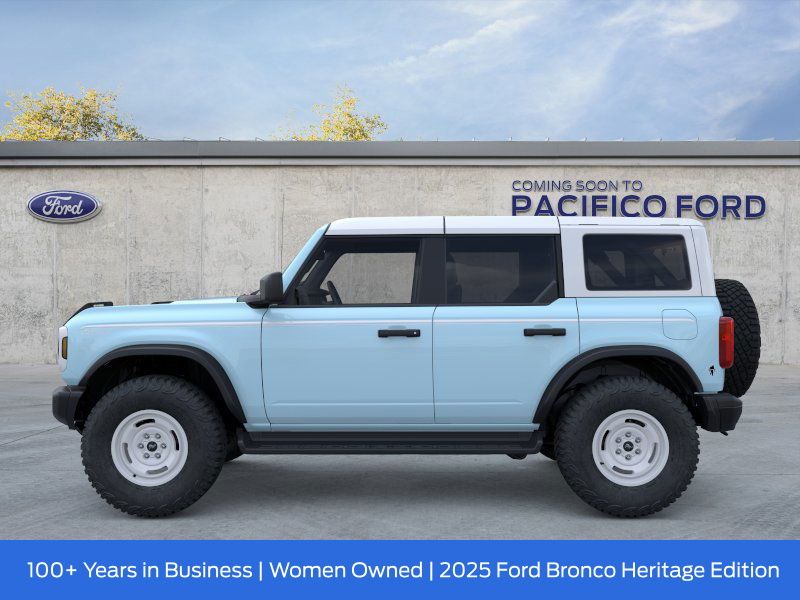 2025 Ford Bronco Heritage First Edition photo 3