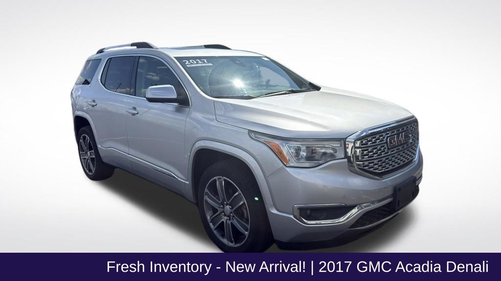 2017 GMC Acadia Denali AWD's photo