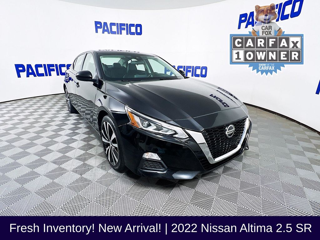 2022 Nissan Altima 2.5 SR