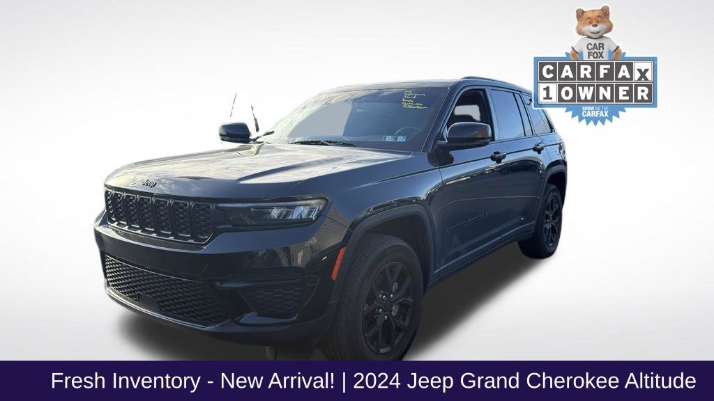 Used 2024 Jeep Grand Cherokee Laredo SUV