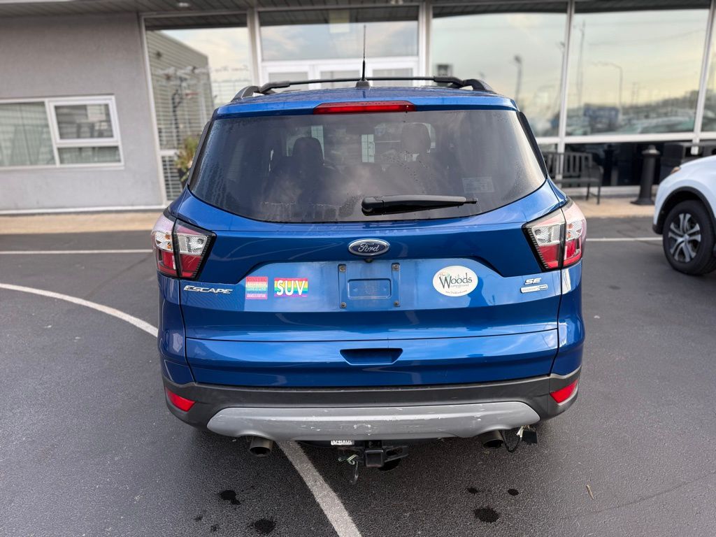 2018 Ford Escape SE photo 3