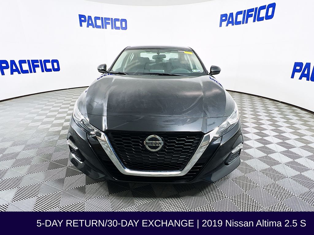 2019 Nissan Altima 2.5 S photo 2