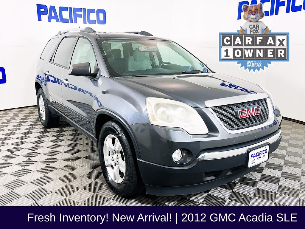 2012 GMC Acadia SLE's photo