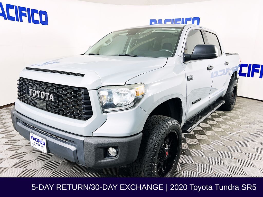 2020 Toyota Tundra SR5 CrewMax photo 3