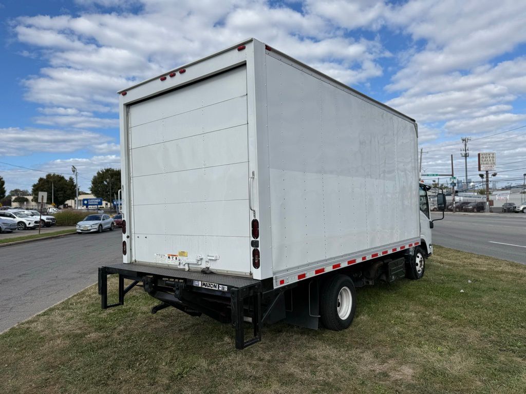 2018 Isuzu NPR photo 2