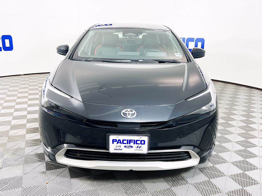 2024 Toyota Prius Prime XSE Premium photo 2