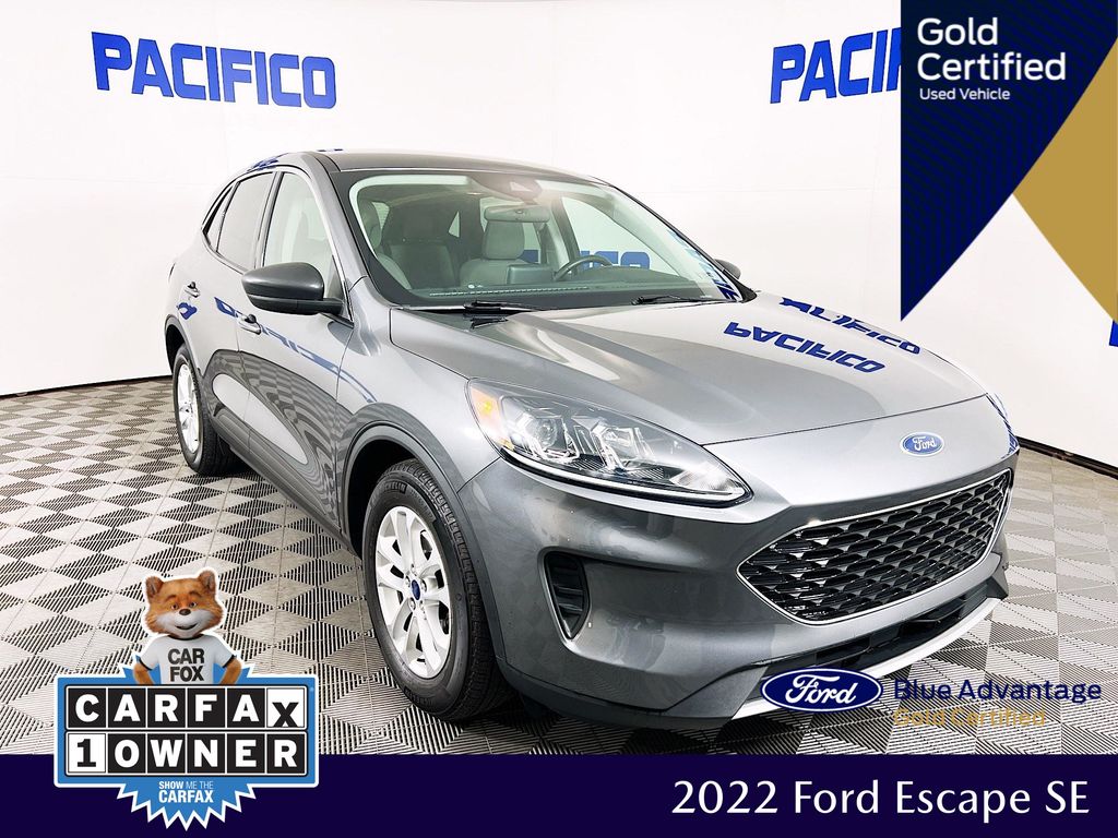 2022 Ford Escape SE's photo