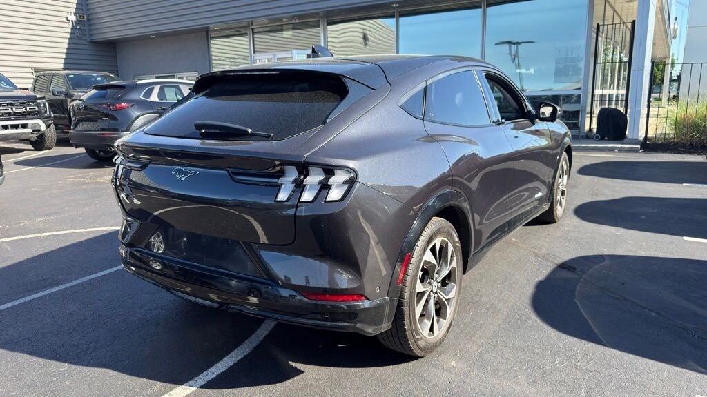 Used 2022 Ford Mustang Mach-E Premium SUV