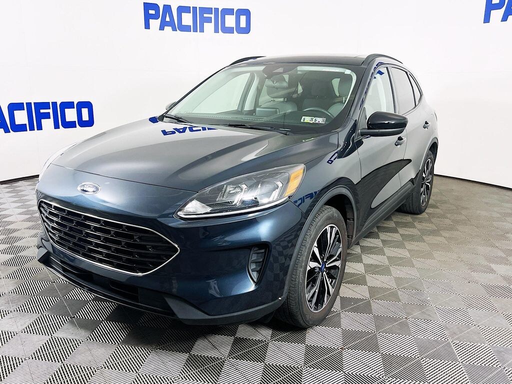Certified 2022 Ford Escape SE SUV