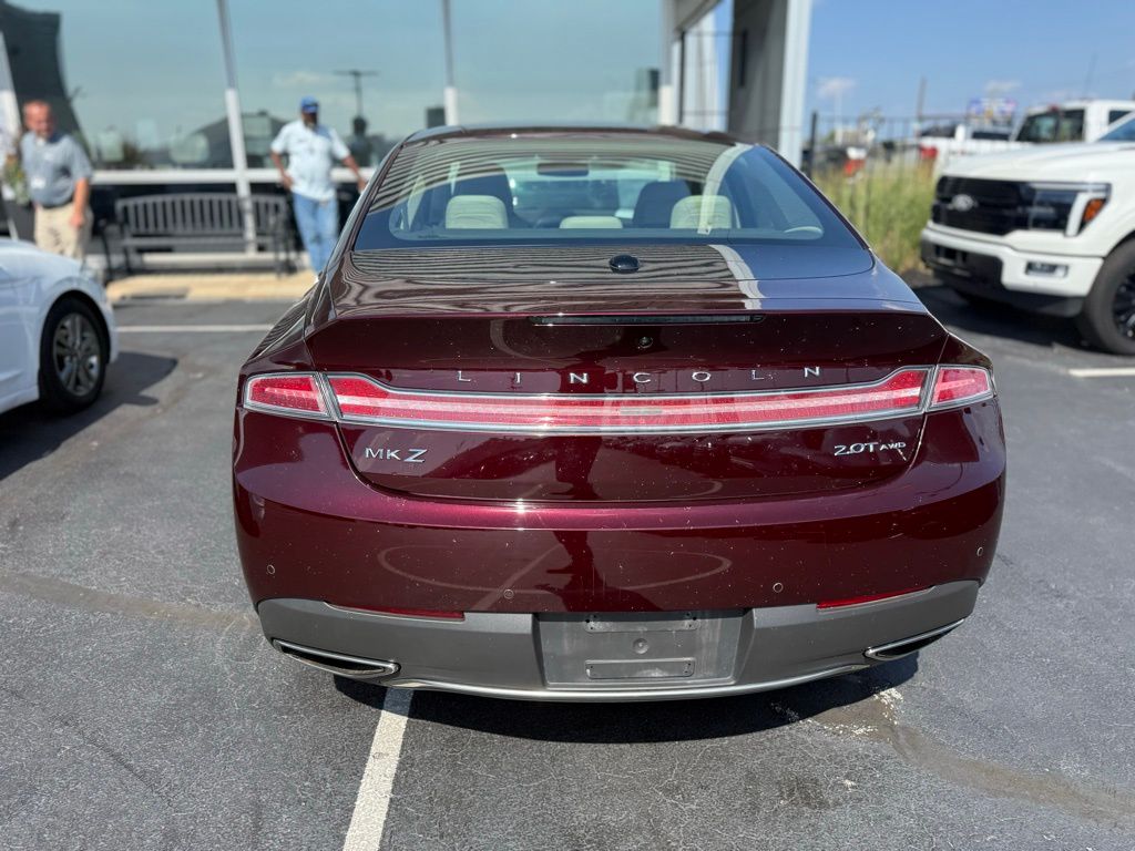 2017 Lincoln MKZ Reserve photo 3