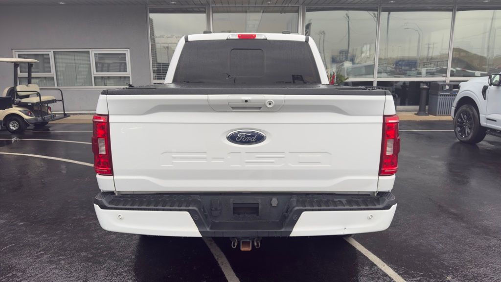 2023 Ford F-150 XLT photo 3