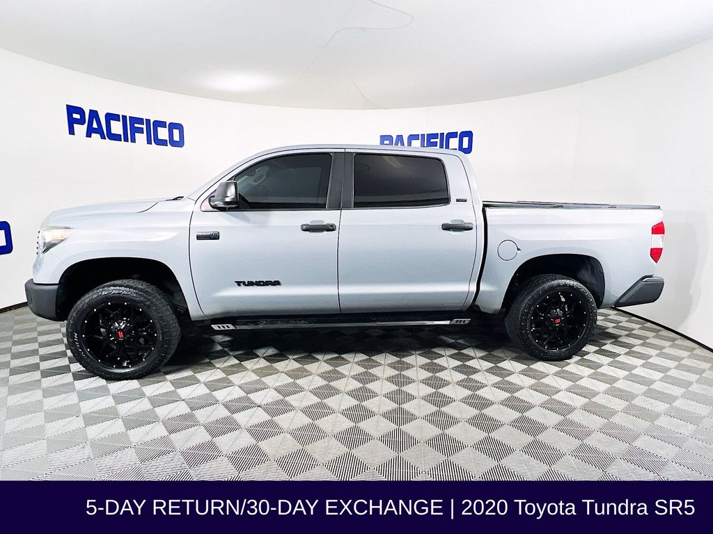 2020 Toyota Tundra SR5 CrewMax photo 4